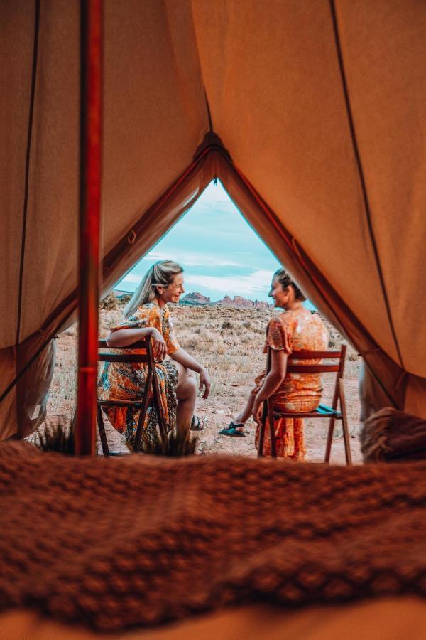 Wander Camp Yellowstone Айлънд Парк Екстериор снимка